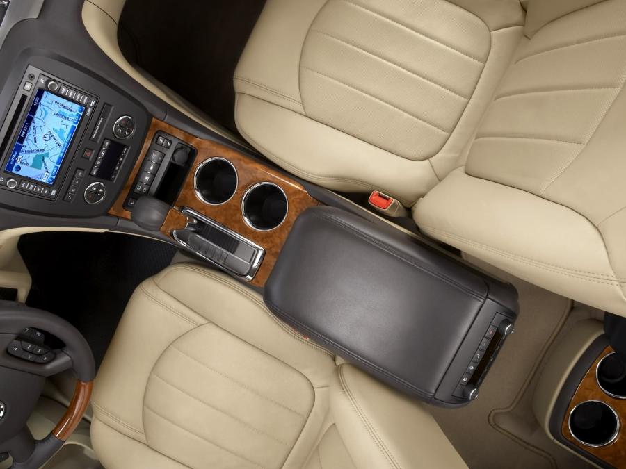  Buick Enclave CXL 2008 года  (фото 28 из 83)